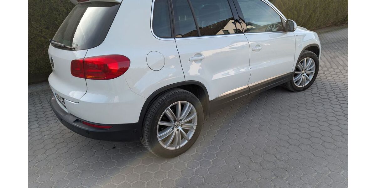 VW Tiguan 162.000 km 11.900 &euro; Altdorf 90518