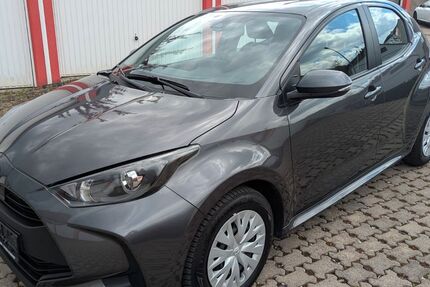 Toyota Yaris 57.000 km 12.990 &euro; Völklingen 66333