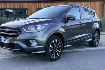 Ford Kuga 83.000 km 16.800 &euro; Siegertsbrunn 85635