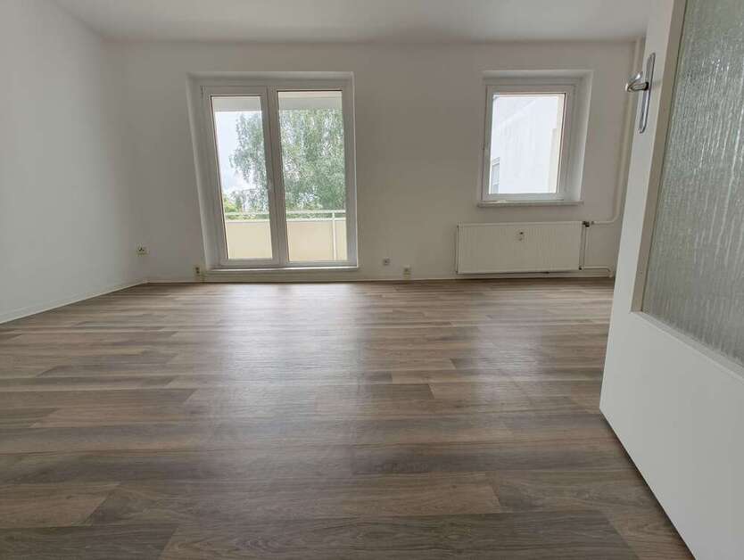 Wohnung zum Mieten in Schönebeck 299 € 57 m²