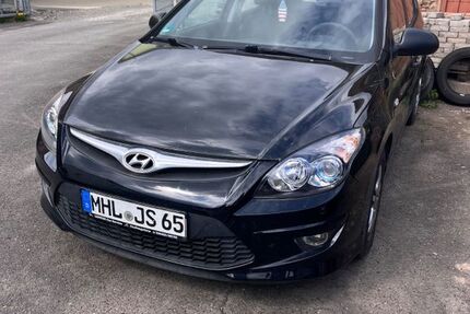 Hyundai i30 141.000 km 2.000 &euro; Großengottern 99991