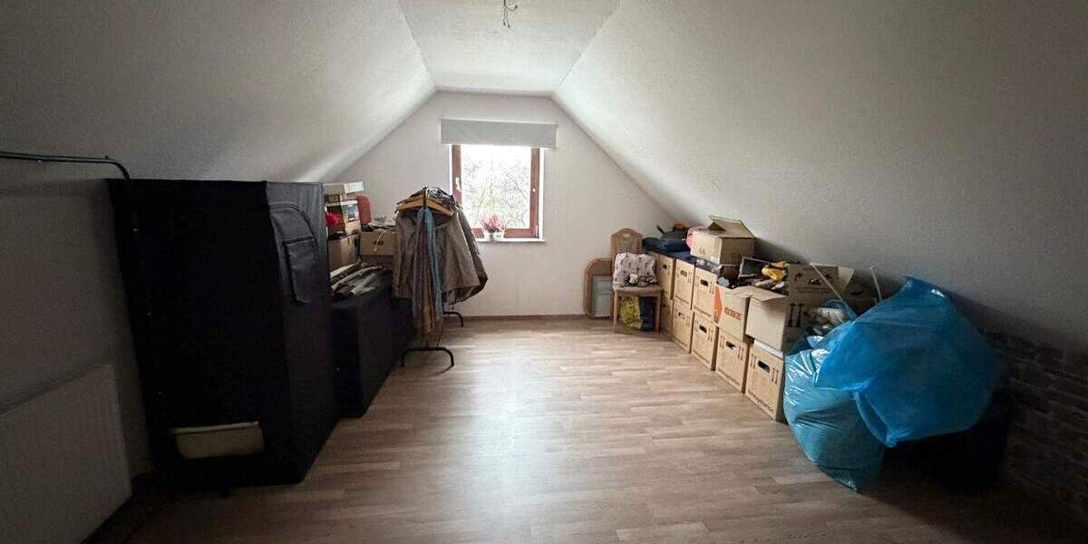 Einfamilienhaus Süderlügum - 6 Zimmer, 175 m&sup2;, 349.000&euro; | Angebot:25708135