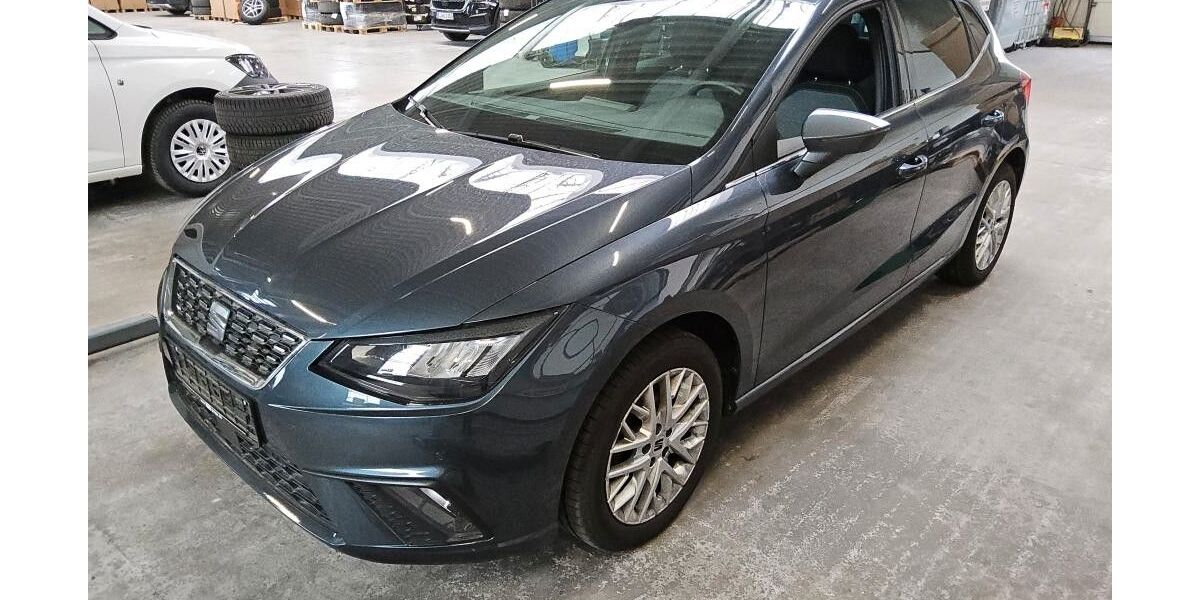 Seat Ibiza 59.932 km 13.800 &euro; FRANKFURT AM MAIN 60488
