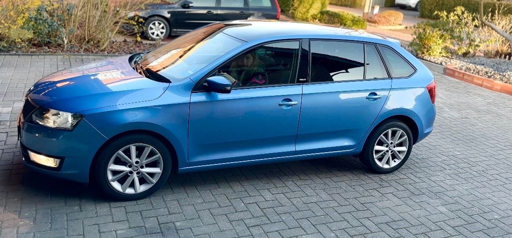 Skoda Rapid 106.000 km 9.600 &euro; Löhne 32584