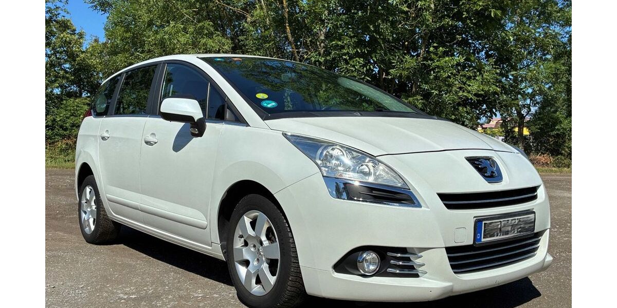 Peugeot 5008 227.000 km 2.900 &euro; Münchingen 70825