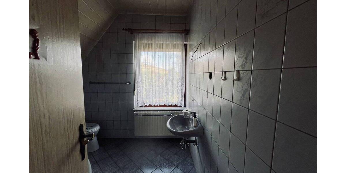 Einfamilienhaus Rhönblick Helmershausen - 5 Zimmer, 116 m&sup2;, 139.000&euro; | Angebot:25969714