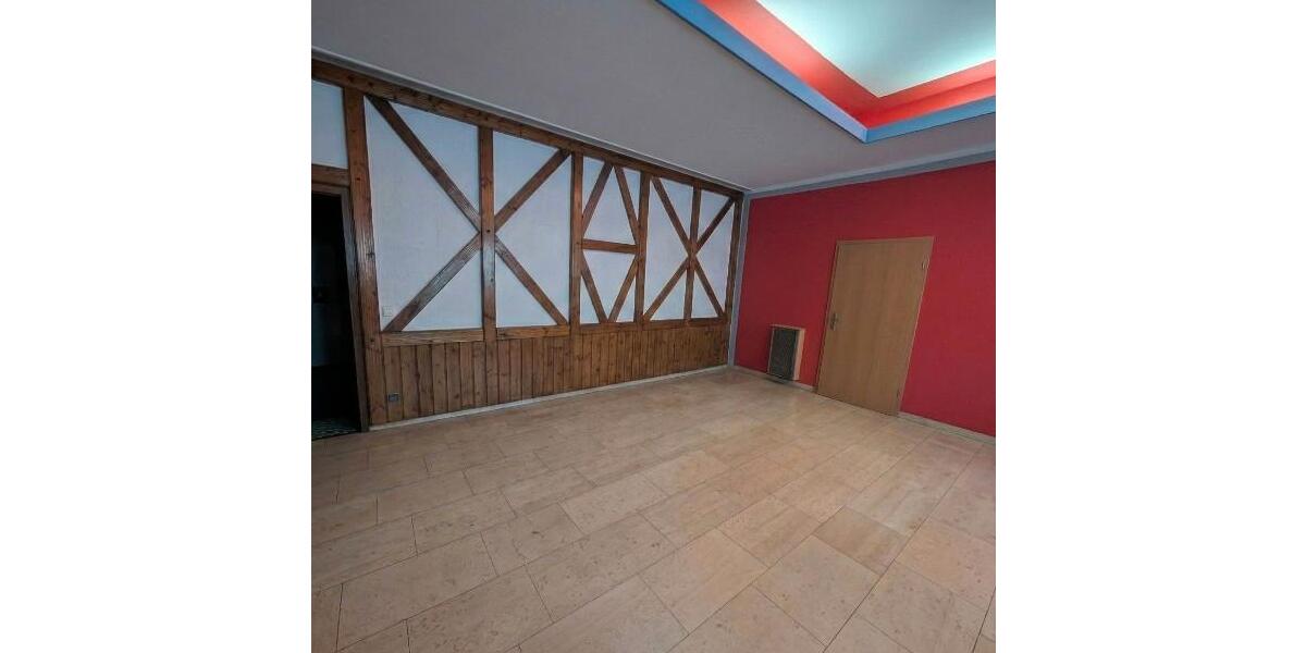 Erdgeschoßwohnung Polch - 5 Zimmer, 200 m&sup2;, 1.505&euro; | Angebot:25256899