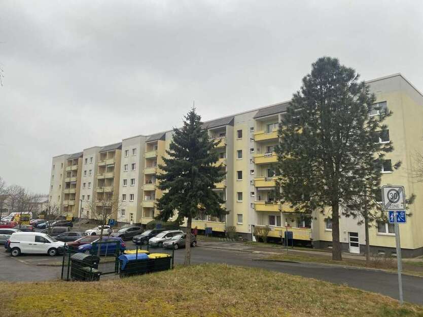 Wohnung zum Mieten in Bad Lausick 264 € 48 m²