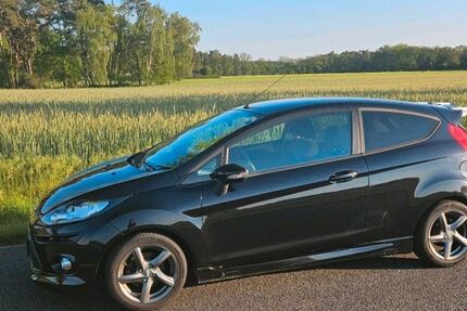 Ford Fiesta 165.000 km 5.700 &euro; Nienhagen 29336