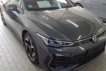 VW Golf 15.494 km 32.450 &euro; Bernburg 06406