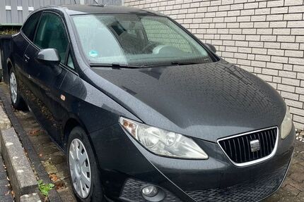 Seat Ibiza 126.000 km 2.400 &euro; Herford 32049
