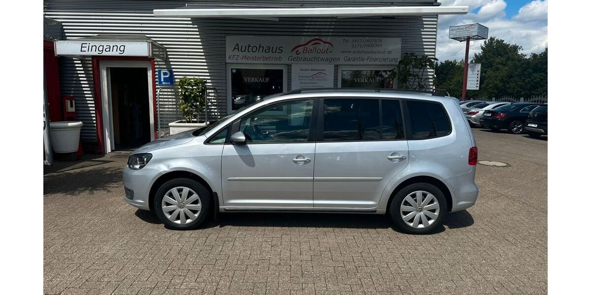 VW Touran 186.000 km 4.450 &euro; Winsen (Luhe). 21423