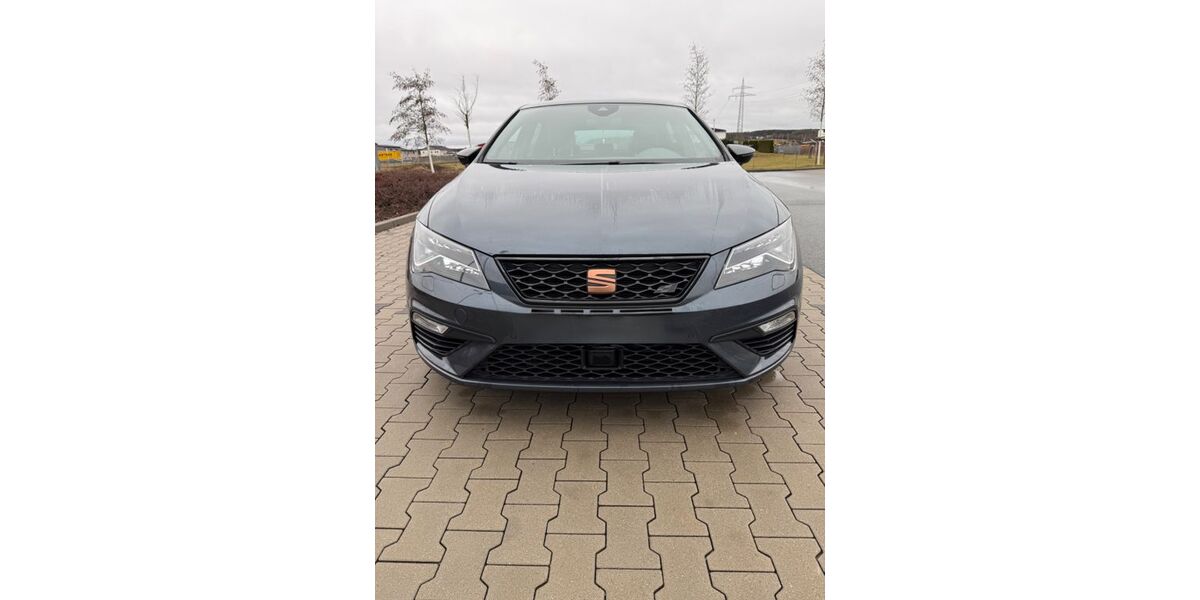 Seat Leon 38.000 km 23.500 &euro; Herzogenaurach 91074