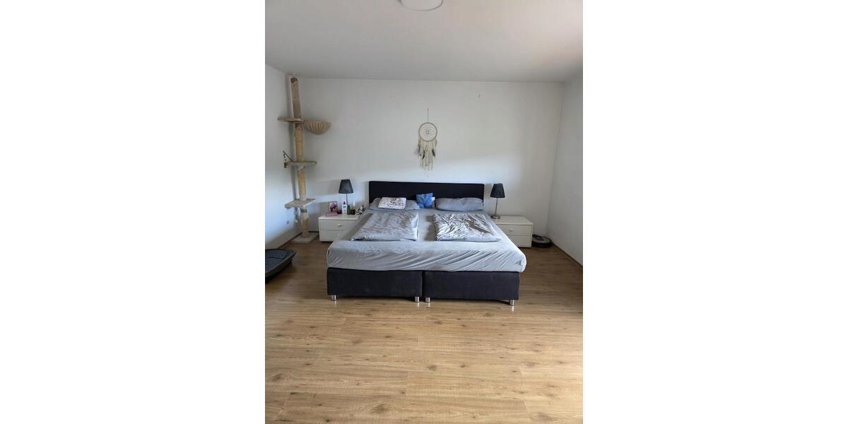 Etagenwohnung Triftern - 4 Zimmer, 115 m&sup2;, 850&euro; | Angebot:26649453