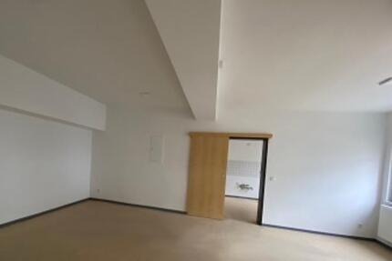 Wohnung Bad Salzungen - 2 Zimmer, 58 m&sup2;, 380&euro; | Angebot:25180642
