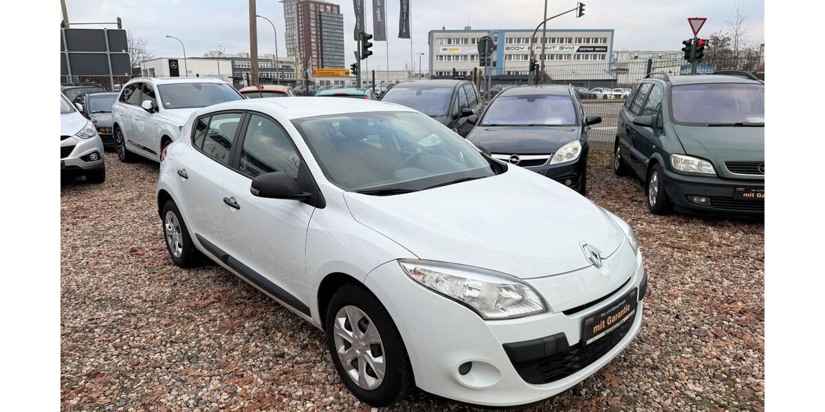 Renault Megane 130.230 km 5.300 &euro; Potsdam 14480