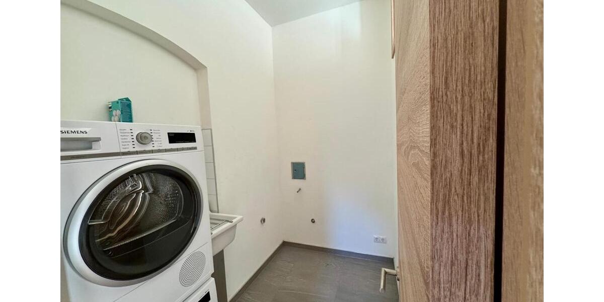 Einfamilienhaus Gera Alt-Bieblach - 5 Zimmer, 120 m&sup2;, 1.200&euro; | Angebot:25921906