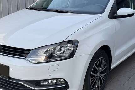 VW Polo 78.850 km 8.699 &euro; Eslohe (Sauerland) 59889