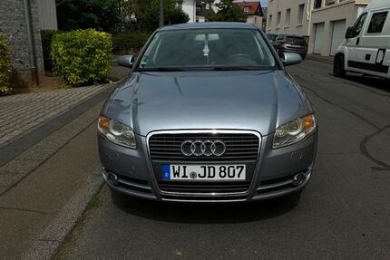 Audi A4 216.000 km 2.000 &euro; Wiesbaden 65205