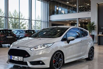 Ford Fiesta 173.000 km 9.400 &euro; Baar-Ebenhausen 85107