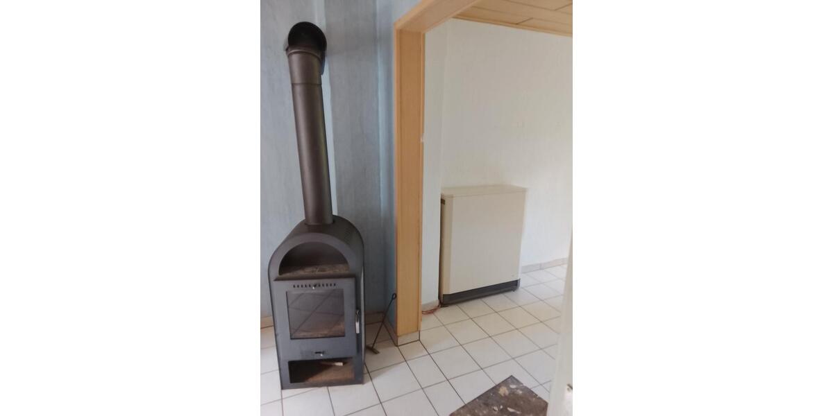 Doppelhaushälfte Arzberg - 1 Zimmer, 90 m&sup2;, 70.000&euro; | Angebot:26535126