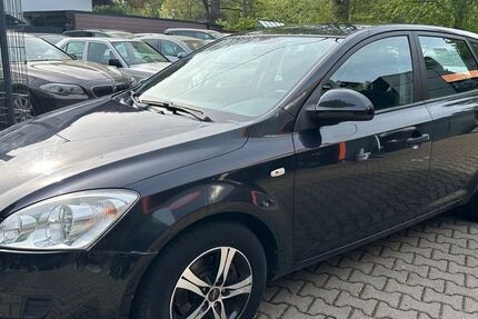 Kia ceed / Ceed 187.000 km 1.300 &euro; Siegen 57080