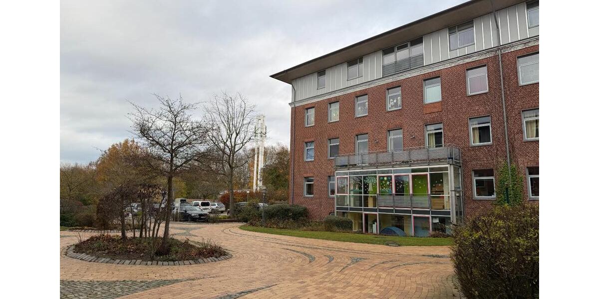 Schöne, zentrale 4 Zimmerwohnung im Klosterforst 4 zimmer