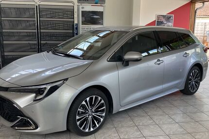 Toyota Corolla 9.800 km 28.640 &euro; Moorenweis 82272