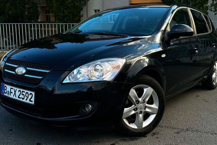 Kia ceed / Ceed 114.000 km 3.450 € Berlin 13357