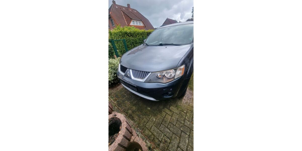 Mitsubishi Outlander 202.000 km 3.300 &euro; Friesoythe 26169