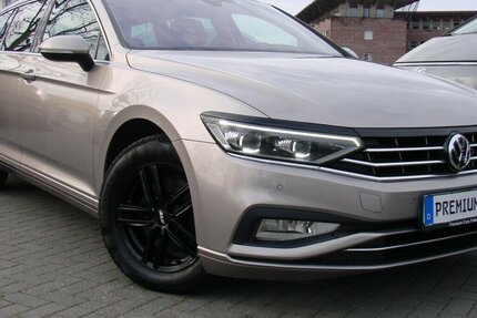 VW Passat 2.0TDi Business Panorama ACC IQ.Light 141.589 km 17.980 &euro; Falkensee 14612