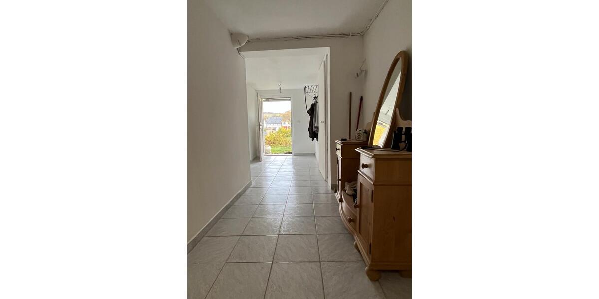 Doppelhaushälfte Dassel - 3 Zimmer, 110 m&sup2;, 600&euro; | Angebot:26056467