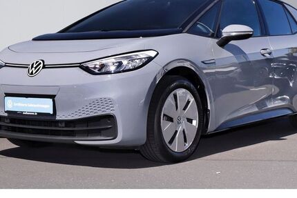 VW ID.3 48.101 km 17.480 € Göttingen 37081
