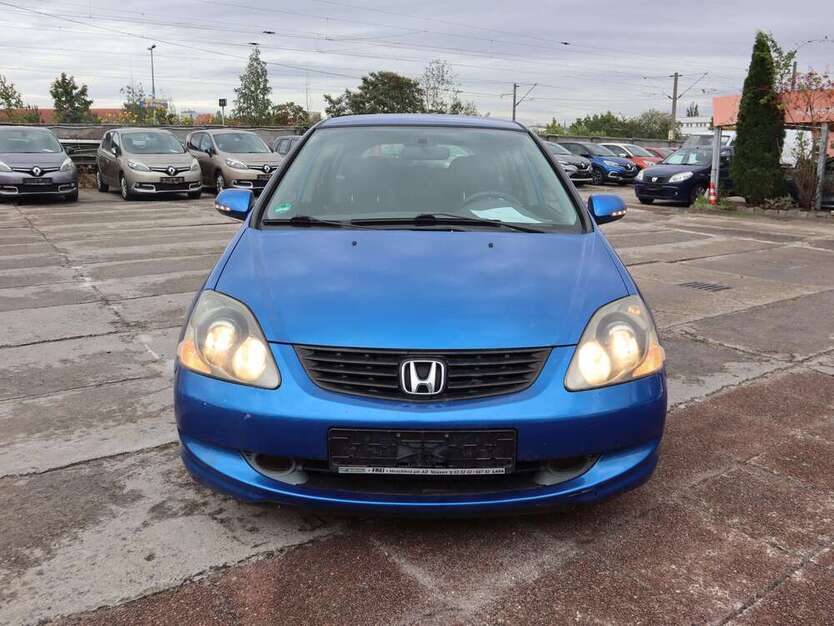 Honda Civic 207.121 km 1.800 € Dresden 01237