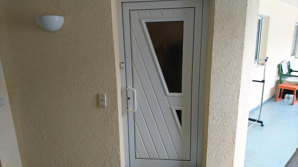 Etagenwohnung Neustadt bei Coburg - 2 Zimmer, 62 m&sup2;, 150.000&euro; | Angebot:26120571