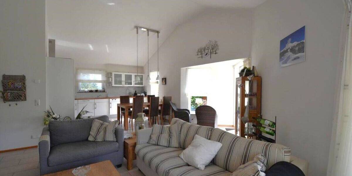 RESERVIERT Moderner, ruhig gelegener und perfekt unterhaltener Ferienbungalow auf schönem Grundstück in Gerolstein-Hinterhausen RESERVIERT 4 zimmer