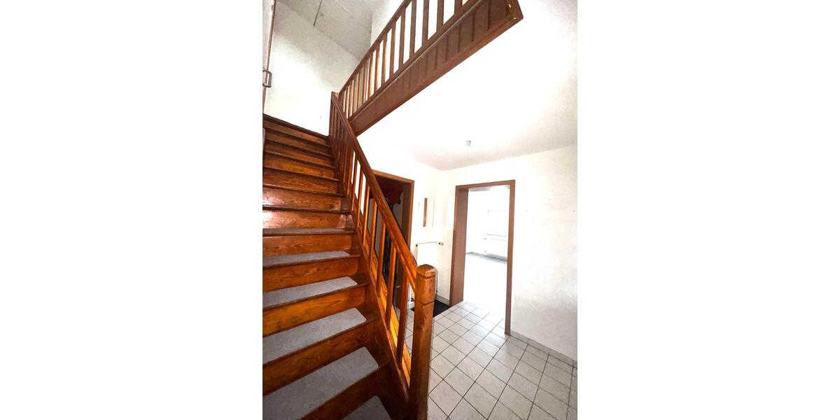 Einfamilienhaus Burkardroth - 2 Zimmer, 80 m&sup2;, 500&euro; | Angebot:25859615