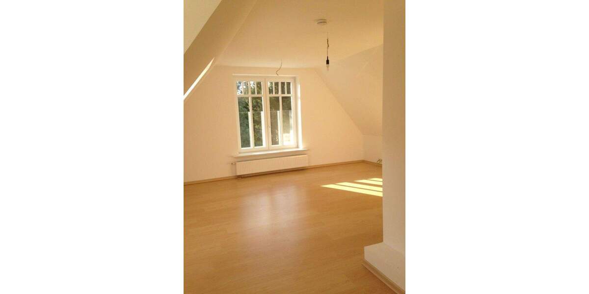 Doppelhaushälfte Hamburg Iserbrook - 5 Zimmer, 151 m&sup2;, 3.100&euro; | Angebot:25178533