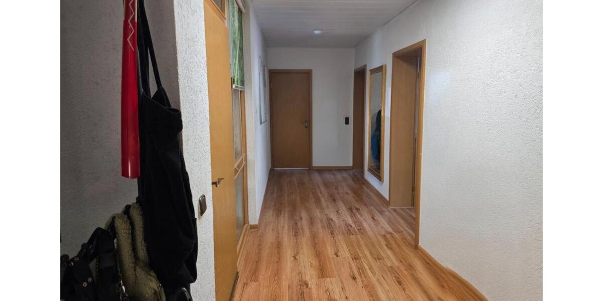Gewerbeobjekt Klingenberg am Main - 3 Zimmer, 120 m&sup2;, 1.200&euro; | Angebot:26065486