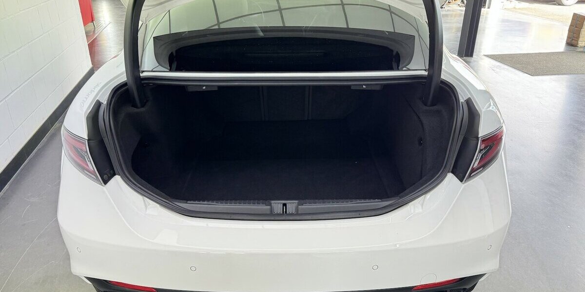 Alfa Romeo Giulia 2.0 Turbo Veloce Q4 Allrad CarPlay 19.700 km 36.450 &euro; Lich 35423