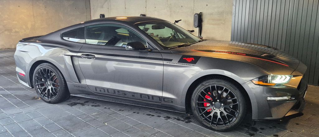 Ford Mustang 59.000 km 25.499 € Nußloch 69226