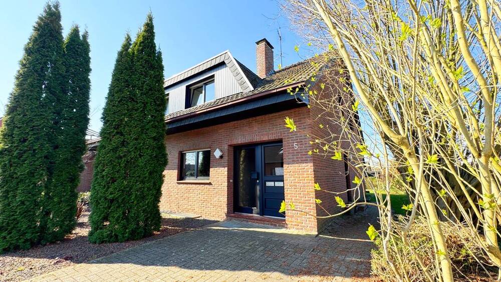 Mehrfamilienhaus, Wohnhaus Neuenhaus - 6 Zimmer, 197 m&sup2;, 280.000&euro; | Angebot:26188267