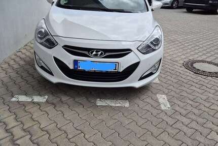 Hyundai i40 136.000 km 7.000 &euro; Kronberg (Kronberg im Taunus) 61476