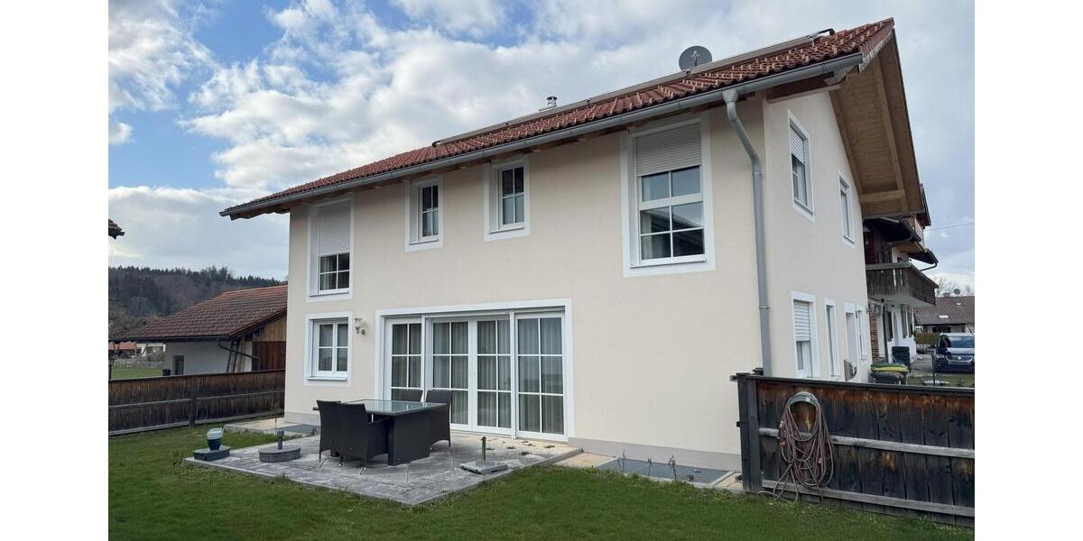 Einfamilienhaus Dietramszell - 4 Zimmer, 148 m&sup2;, 2.672&euro; | Angebot:25929842