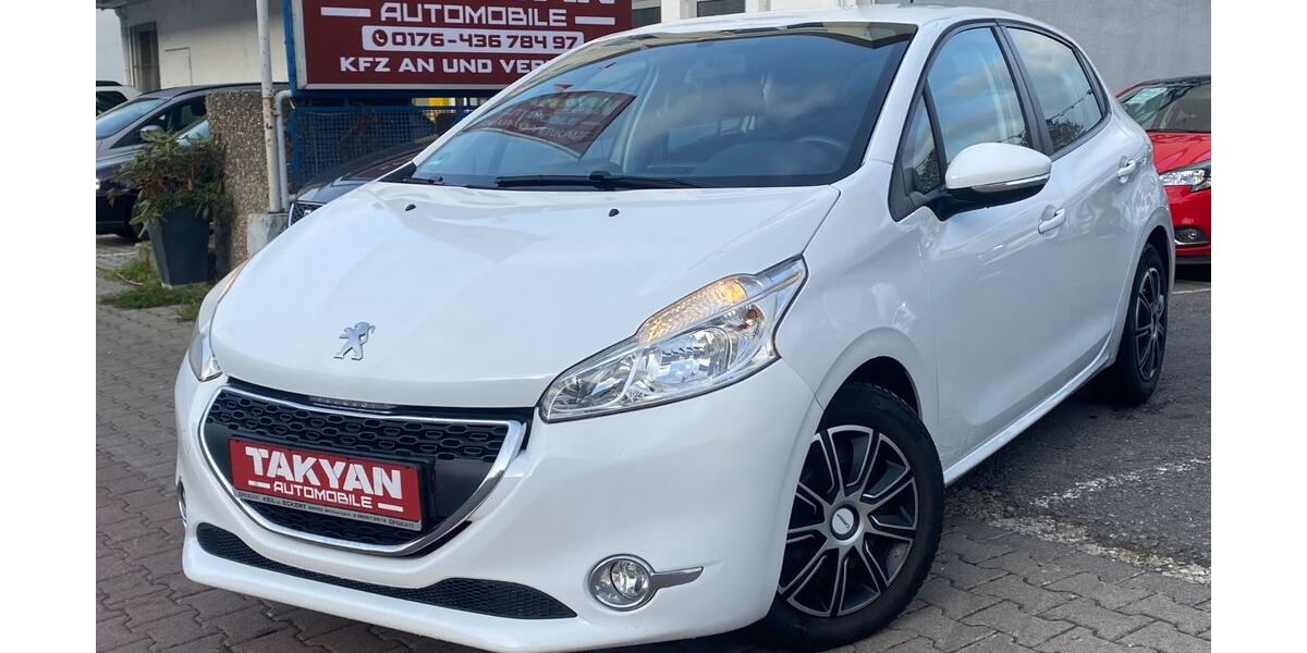 Peugeot 208 140.000 km 4.499 € Mannheim 68309