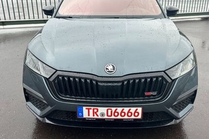 Skoda Octavia 190.000 km 17.900 &euro; Konz 54329