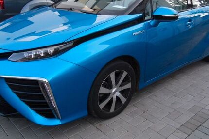 Toyota Mirai 83.700 km 13.900 &euro; Berlin 10585