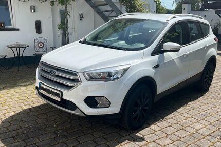 Ford Kuga 102.000 km 15.900 &euro; Wierschem 56294