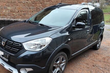 Dacia Dokker 96.000 km 10.000 &euro; Kaiserslautern 67655