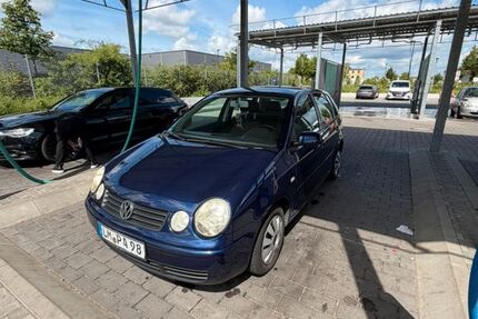 VW Polo 143.000 km 2.399 &euro; Limburg 65549